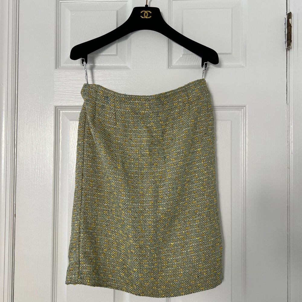 VTG Christian Dior Tweed Skirt Size 14 Wool, Silk Viscose Blend Made in France